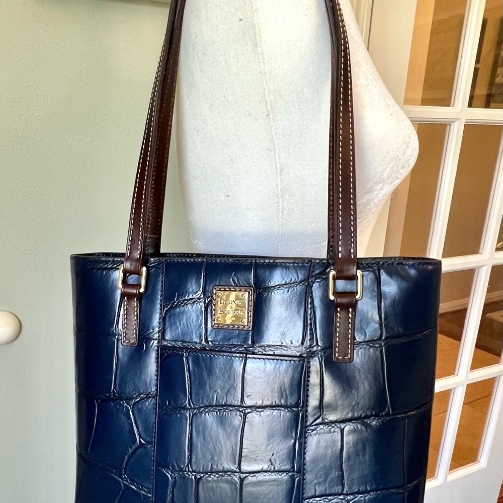 Dooney & Bourke Croc Embossed Small Lexington Tote Bag Midnight Blue EUC - Picture 2 of 16